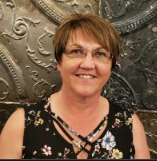 Deb Campbell : Office Administrator